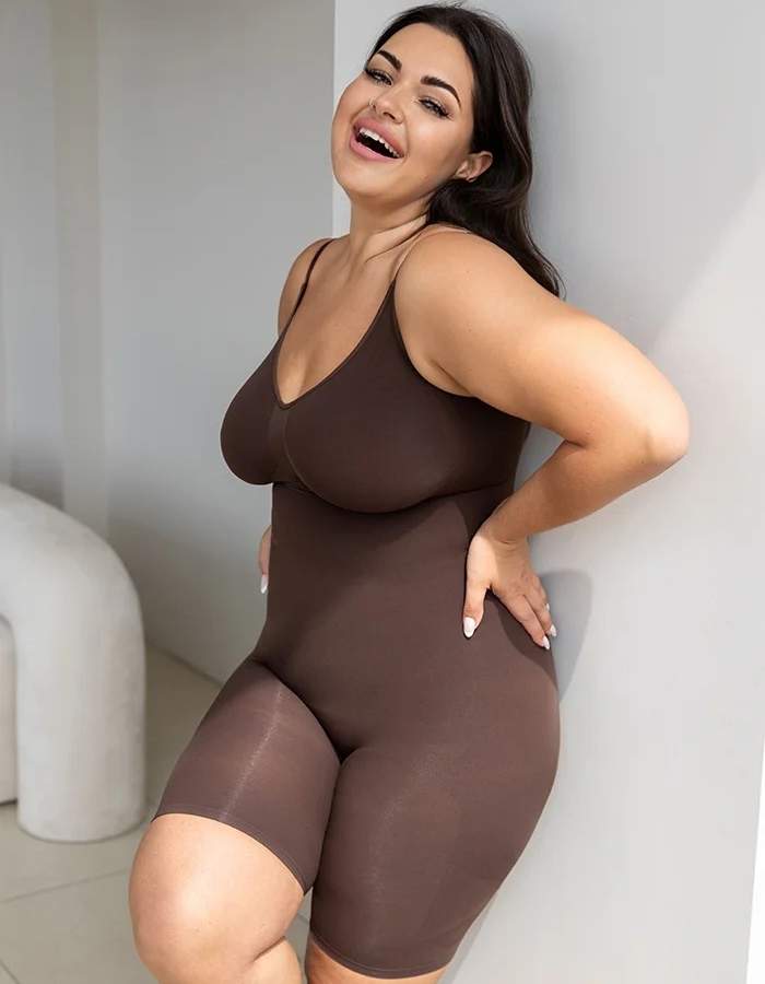 Sculpt Seamless BodyShaper™ - Short Leg