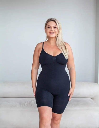 Sculpt Seamless BodyShaper™ - Short Leg