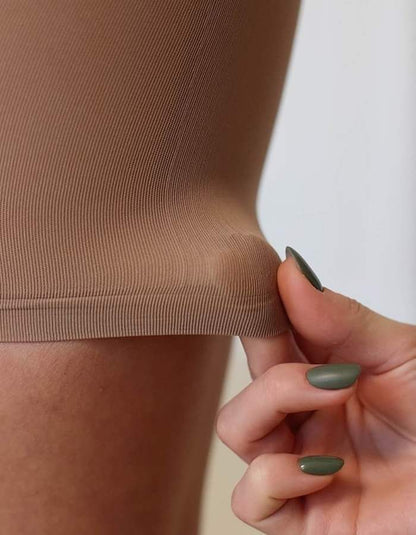 Sculpt Seamless BodyShaper™ - Short Leg