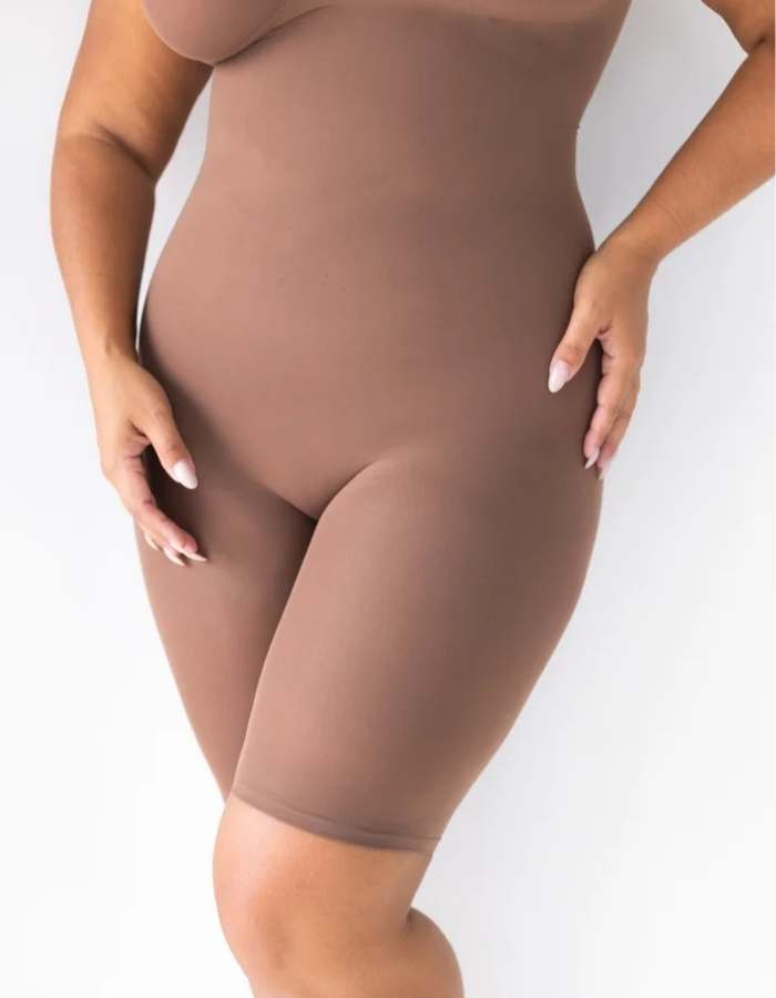 Sculpt Seamless BodyShaper™ - Short Leg